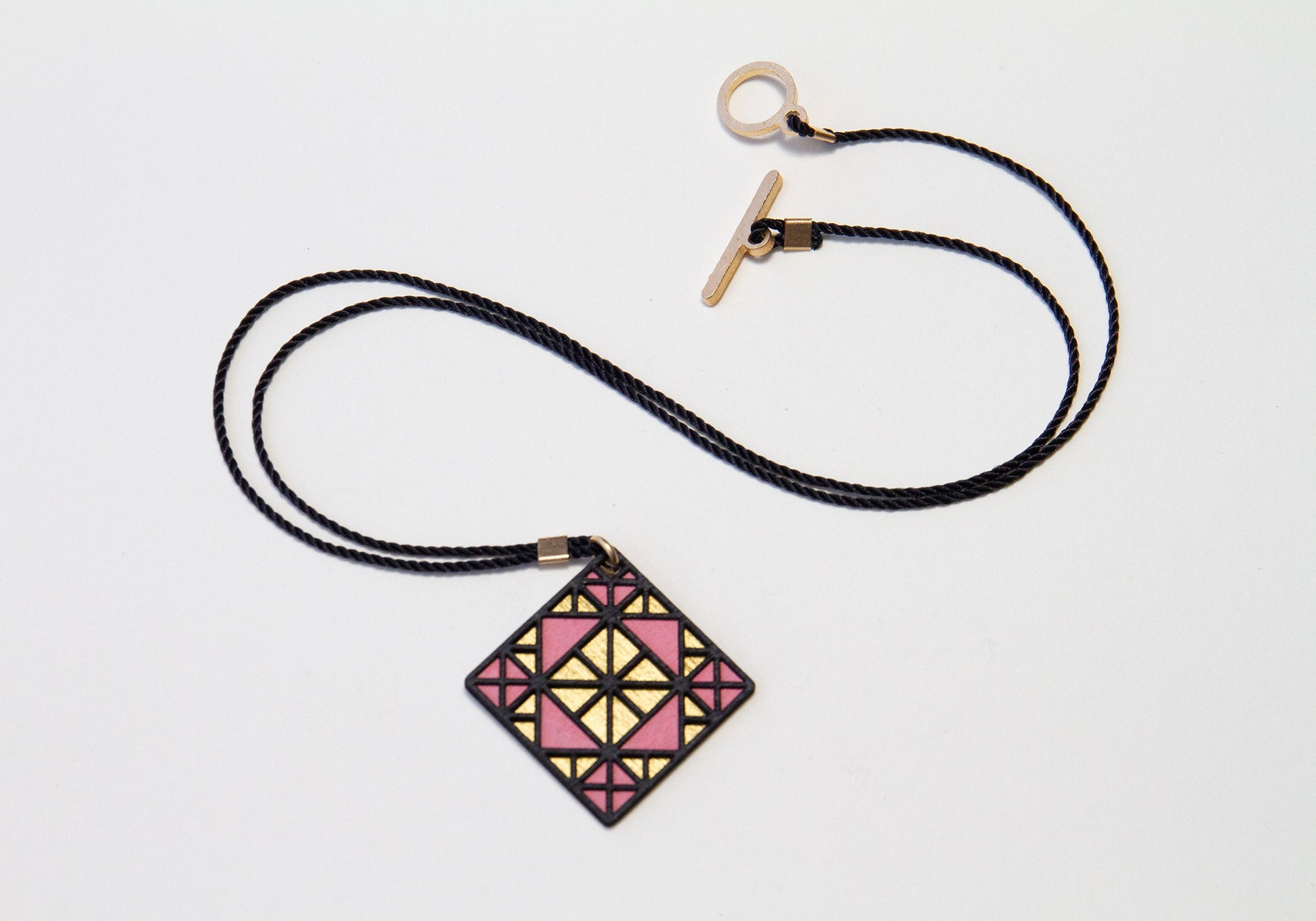 baubel 3 necklace