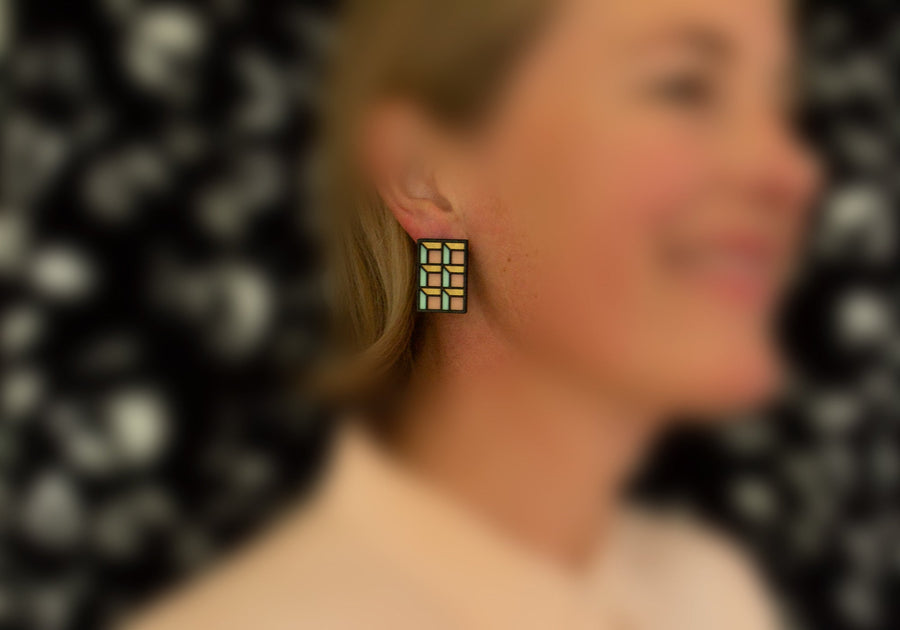 abyss 2 earrings